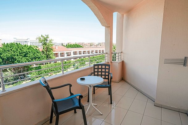 Calimera Hane Garden - Wohnbeispiel Familienzimmer (Zimmercodierungen FB1 & FB2)