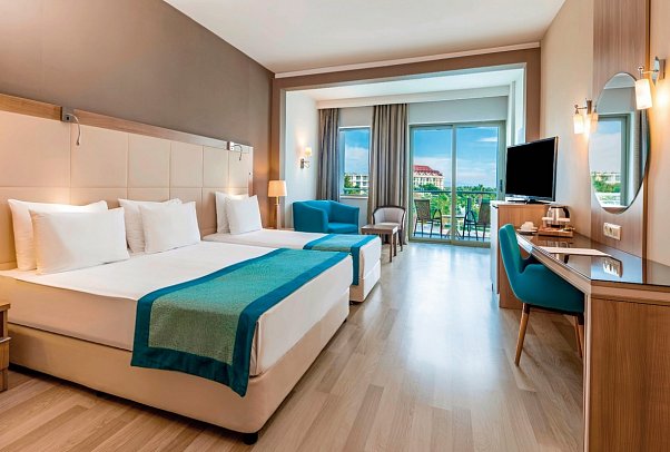 Kaya Side - Wohnbeispiel Doppelzimmer Superior Poolblick