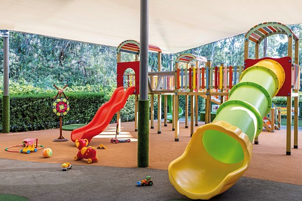 Arum Barut Collection