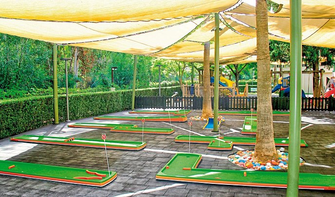 Arum Barut Collection