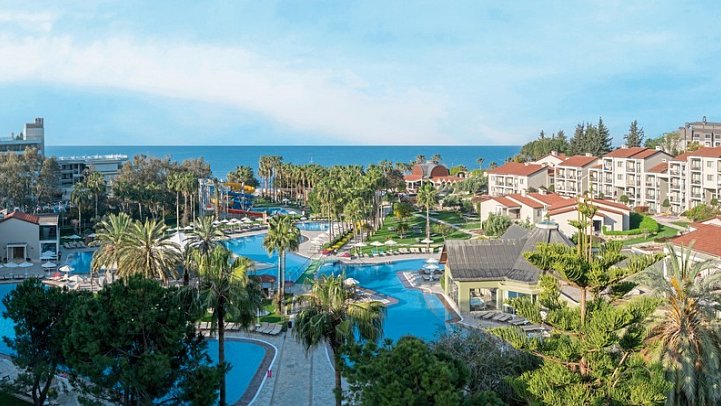 Arum Barut Collection