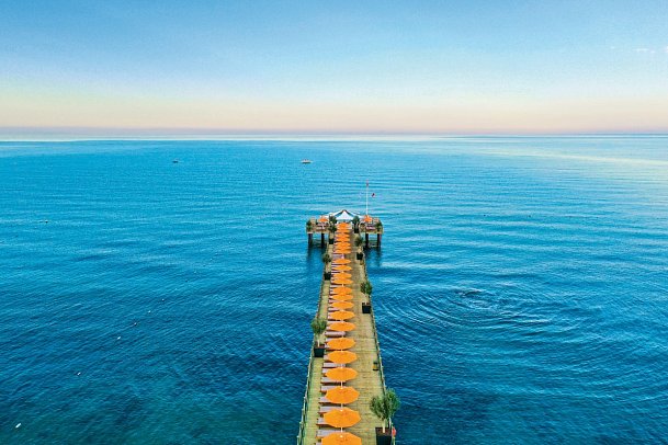 Arum Barut Collection