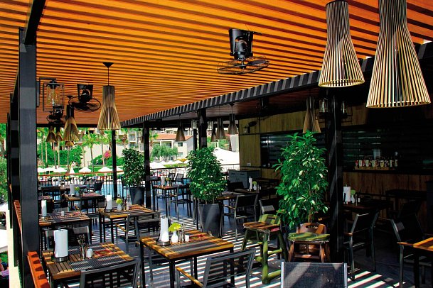 Arum Barut Collection