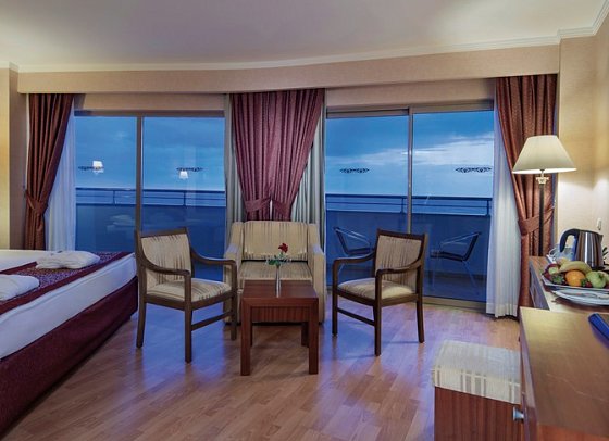 Alba Royal Hotel - Wohnbeispiel Doppelzimmer Superior Meerblick (Zimmercodierung DSM)