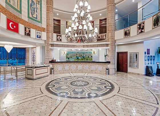 Alba Royal Hotel
