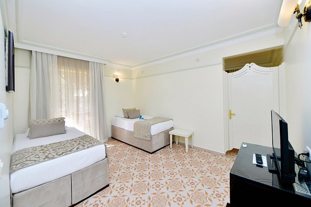 Ali Bey Club - Wohnbeispiel Familienzimmer Gartenblick (Zimmercodierung FBG)