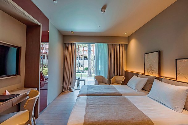 Club Melas Prive - Wohnbeispiel Doppelzimmer Superior Swim-Up (Zimmercodierung DSQ)