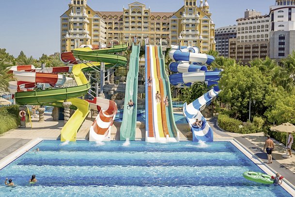 Royal Holiday Palace