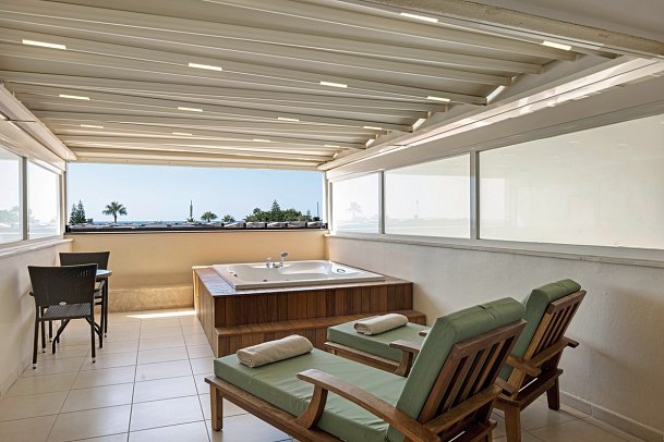 Side Star Resort - Wohnbeispiel Doppelzimmer Large Jacuzzi (Zimmercodierung DB3)