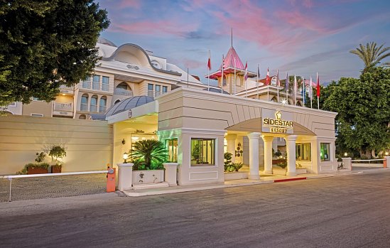 Side Star Resort