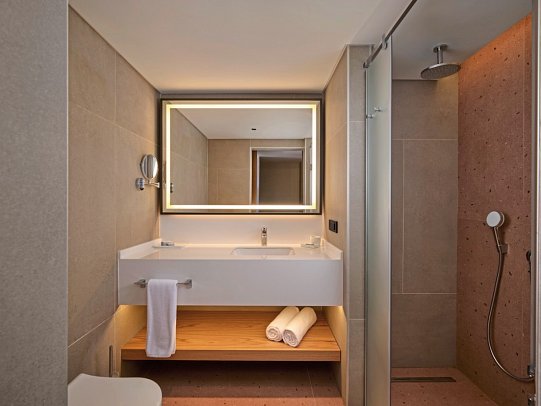 Paloma Grida - Beispiel Bad Doppelzimmer (Zimmercodierungen DB1 & DC1)