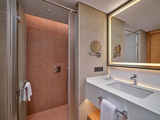 Paloma Grida - Wohnbeispiel Doppelzimmer Superior (Zimmercodierungen DSL & DSM)