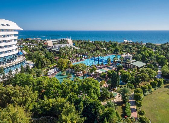 Concorde de Luxe Resort