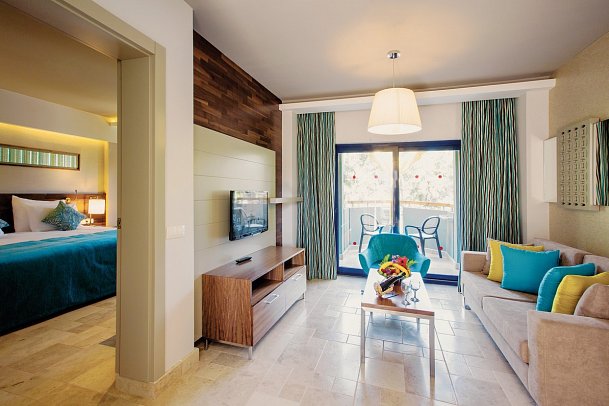 Blue Waters Club - Wohnbeispiel Familiensuite Club Deluxe (Zimmercodierung WI1)