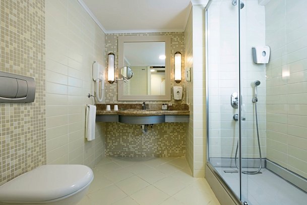 Crystal Admiral Aqua Collection - Beispiel Bad (Zimmercodierungen DBL, DCL, DEL, DC2, DBN, DCN, MB1, MB2 & MBC)