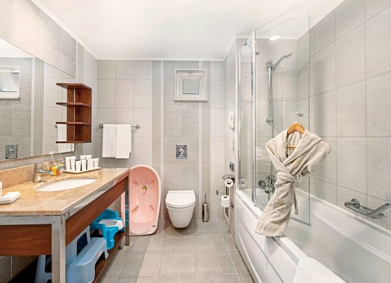 Kamelya Aishen Club - Wohnbeispiel Familiensuite (Zimmercodierungen FB2 & FB3)