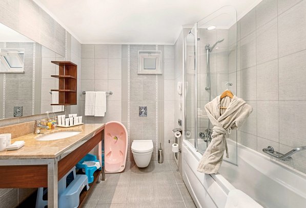 Kamelya Aishen Club - Wohnbeispiel Familiensuite (Zimmercodierungen FB2 & FB3)