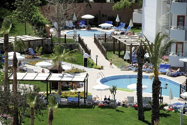 Monachus Hotel & Spa