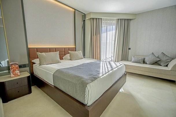 Orange Palace Hotel - Wohnbeispiel Familienzimmer (Zimmercodierungen FB1 & FB2)