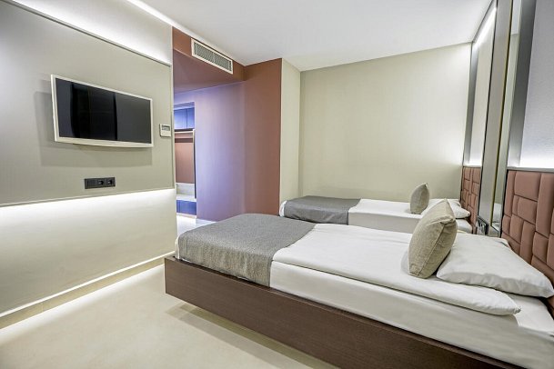 Orange Palace Hotel - Wohnbeispiel Familienzimmer (Zimmercodierungen FB1 & FB2)