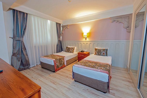 Side Crown Serenity - Wohnbeispiel Familienzimmer (Zimmercodierungen FBL & FBP)