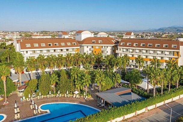 Hane Family Resort