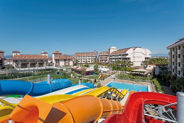 Hane Family Resort