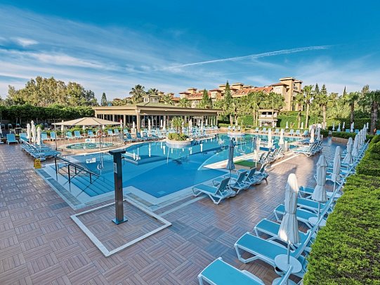 Luna Blanca Resort & Spa