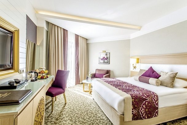 Villa Side Residence