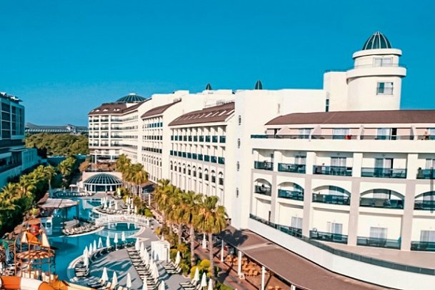 LRS Port River Hotel & Spa