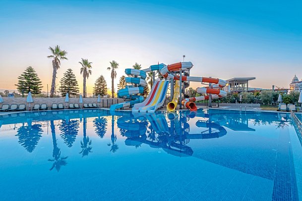 LRS Port River Hotel & Spa