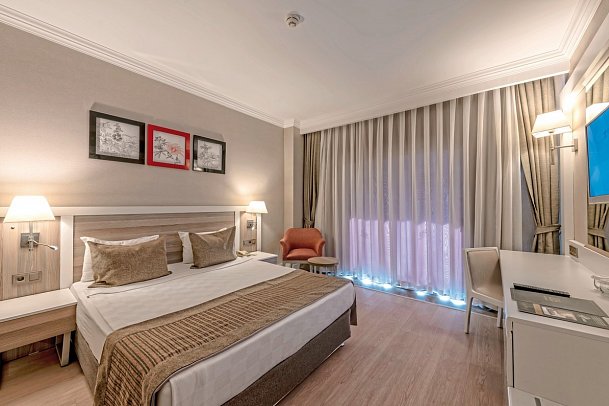 LRS Port River Hotel & Spa - Wohnbeispiel Familienzimmer (Zimmercodierungen FB1 & FB2)