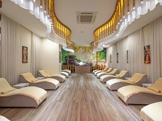 Diamond Premium Hotel & Spa