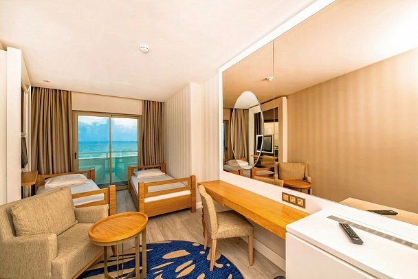 Sidemarin Kirman Premium - Wohnbeispiel Familienzimmer