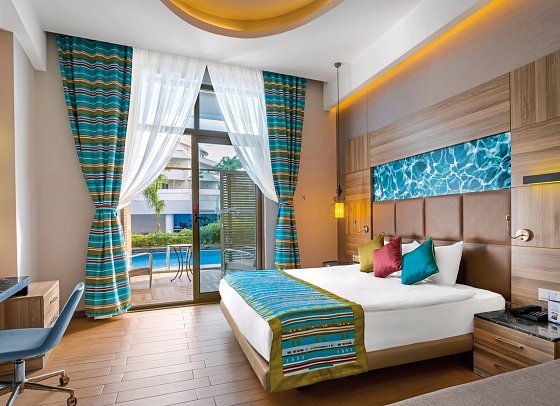 Long Beach Alanya - Wohnbeispiel Doppelzimmer Swim Up (Zimmercodierung DBQ)