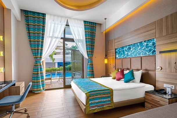 Long Beach Alanya - Wohnbeispiel Doppelzimmer Swim Up (Zimmercodierung DBQ)