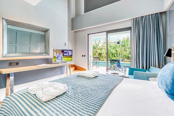 Numa Bay Exclusive - Wohnbeispiel Maisonnette Swim-Up (Zimmercodierung MBQ)