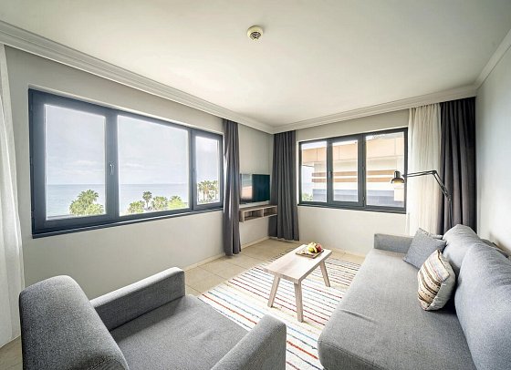 ananea Kleopatra Beach - Wohnbeispiel Suite Meerblick (Zimmercodierung WBM)