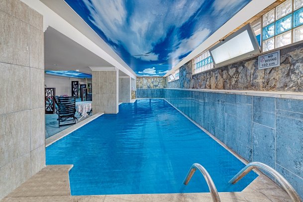 Kahya Hotel