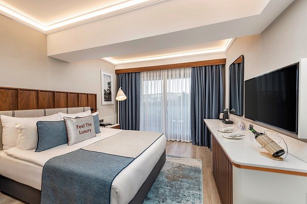 Seaden Quality Resort & Spa - Wohnbeispiel Familienzimmer seitl. Meerblick 50qm (Zimmercodierung FBN)