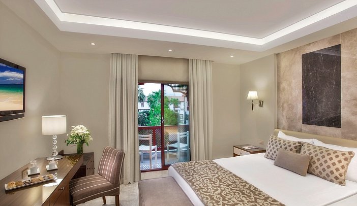 Ali Bey Park - Wohnbeispiel Familienzimmer Superior Gartenblick (Zimmercodierung FSG)