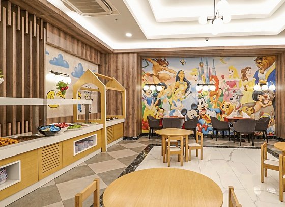 Arnor De Luxe Hotel & Spa