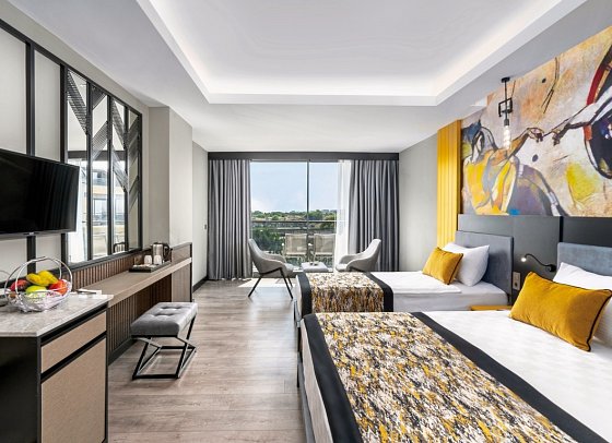 Arnor De Luxe Hotel & Spa - Wohnbeispiel Doppelzimmer Komfort Meerseite (Zimmercodierung DFM)