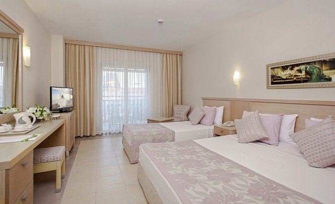 Can Garden Resort - Wohnbeispiel Doppelzimmer Standard Poolseite (Zimmercodierung DB2)