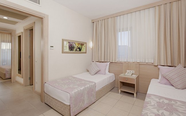 Can Garden Resort - Wohnbeispiel Familienzimmer (Zimmercodierung FB1)