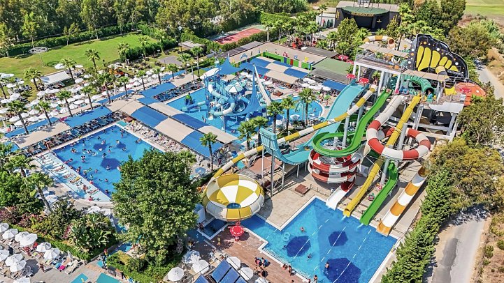 Dream World Aqua Hotel