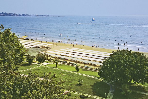 Horus Paradise Luxury Resort