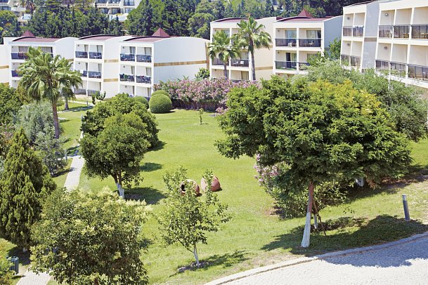 Horus Paradise Luxury Resort