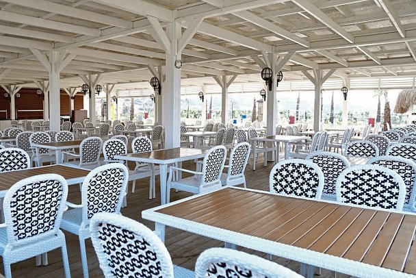 J'adore Deluxe Hotel & Spa