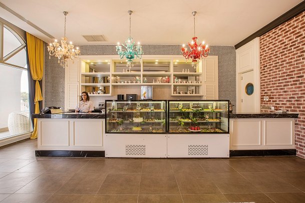 J'adore Deluxe Hotel & Spa